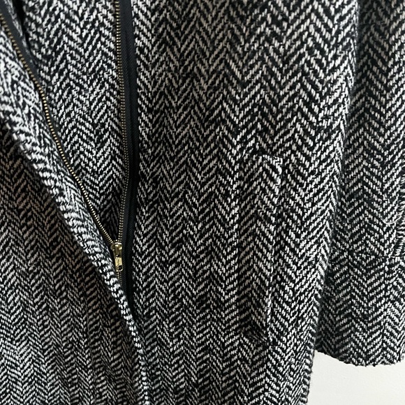 Vtg J. Crew 00 Houndstooth Wool Blend Black and Gray Pea Coat - Picture 7 of 8